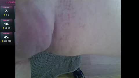 Maximilian Max online show from March 2026 06:17:02 AM