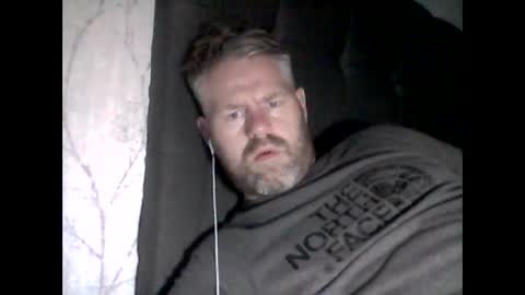 81jonnyx online show from December 2024 02:27:01 PM