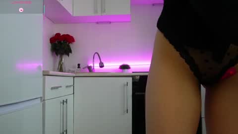 Monicano face online show from May 2026 04:06:02 AM