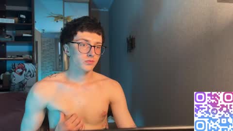 Snapshot of 8_goat chatting on November 2025 02:57:02 PM Phillip online show from November 2025 02:57:02 PM