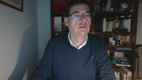 8age online show from January 2025 07:06:01 PM