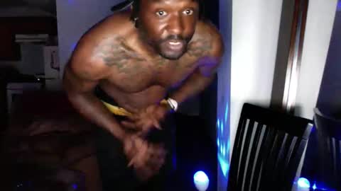 Snapshot of 8double1trouble6 chatting on February 2026 11:27:02 PM NoFaceNoCase online show from February 2026 11:27:02 PM