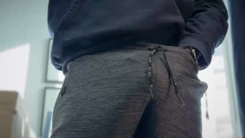 Snapshot of 8inchernyc chatting on November 2025 07:26:01 PM 8incher NYC online show from November 2025 07:26:01 PM