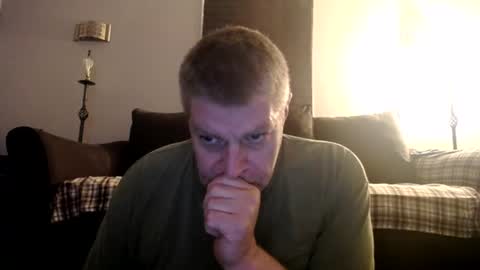 Snapshot of 989guy chatting on July 2026 02:05:01 AM 989guy online show from July 2026 02:05:01 AM