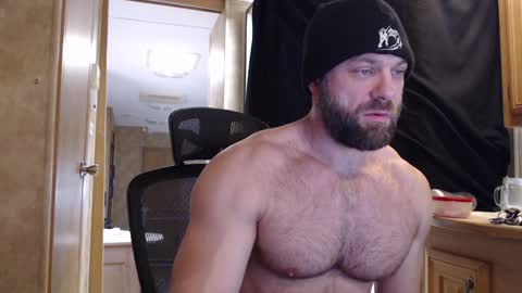 Snapshot of 9fat_inches chatting on February 2025 05:47:02 PM 9 fat inches online show from February 2025 05:47:02 PM