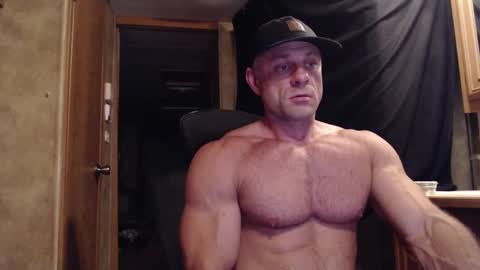 Snapshot of 9fat_inches chatting on September 2025 12:45:02 AM 9 fat inches online show from September 2025 12:45:02 AM