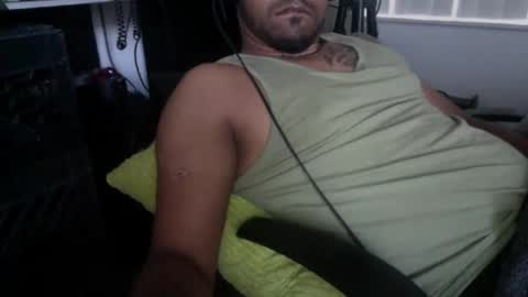 Snapshot of 9inchhammer chatting on January 2025 09:54:01 PM 9inchhammer online show from January 2025 09:54:01 PM