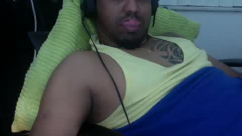 Snapshot of 9inchhammer chatting on February 2025 08:33:02 AM 9inchhammer online show from February 2025 08:33:02 AM