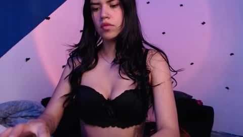 sofi 3 online show from February 2026 07:04:01 PM