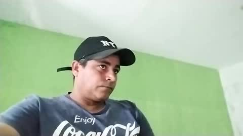 9vinhocamshow online show from December 2024 03:57:01 PM