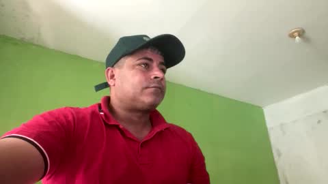 Snapshot of 9vinhocamshow chatting on February 2026 10:45:01 AM 9vinhocamshow online show from February 2026 10:45:01 AM