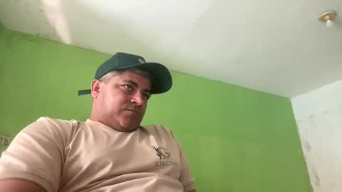 Snapshot of 9vinhocamshow chatting on February 2026 11:50:01 AM 9vinhocamshow online show from February 2026 11:50:01 AM