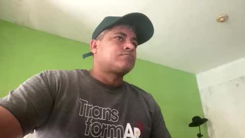 Snapshot of 9vinhocamshow chatting on February 2026 11:28:01 AM 9vinhocamshow online show from February 2026 11:28:01 AM