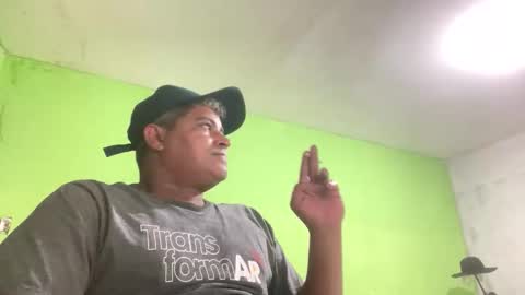 Snapshot of 9vinhocamshow chatting on March 2026 07:58:01 AM 9vinhocamshow online show from March 2026 07:58:01 AM