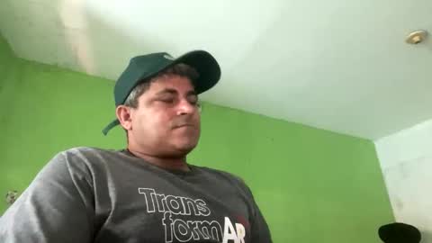 Snapshot of 9vinhocamshow chatting on March 2026 12:01:01 PM 9vinhocamshow online show from March 2026 12:01:01 PM