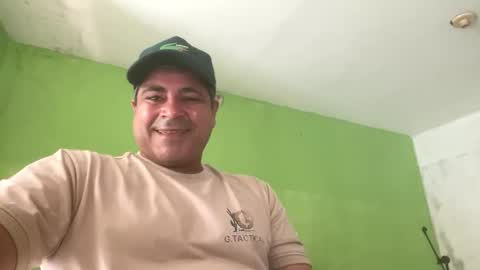 Snapshot of 9vinhocamshow chatting on March 2026 12:10:02 PM 9vinhocamshow online show from March 2026 12:10:02 PM