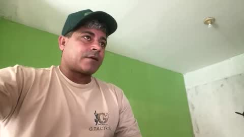 9vinhocamshow online show from April 2026 11:37:01 AM