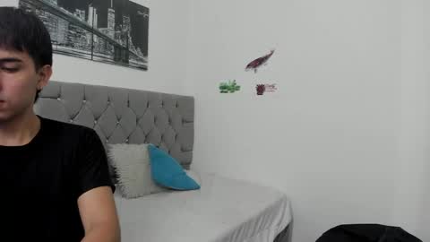 DERECK online show from March 2026 09:47:02 AM