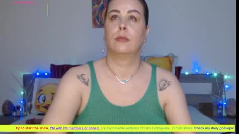 Delilah online show from February 2026 06:12:01 AM