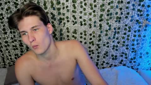 Snapshot of _52_ chatting on January 2025 06:14:01 PM EMILY AND MARCUS online show from January 2025 06:14:01 PM