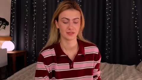 Snapshot of _a_n_n_y_ chatting on March 2026 06:39:01 AM Willow online show from March 2026 06:39:01 AM