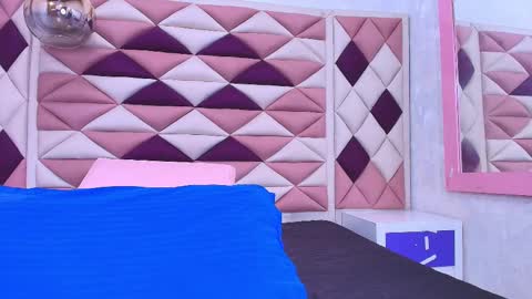  abby rouss online show from September 2025 03:08:01 AM