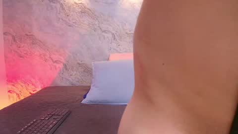  abby rouss online show from October 2025 03:03:02 AM