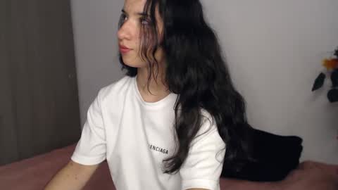 _abrill_20 online show from November 2025 12:22:01 AM