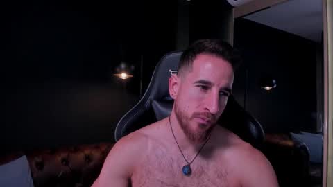 Snapshot of _adamcoper_ chatting on October 2025 03:35:01 PM _adamcoper_ online show from October 2025 03:35:01 PM