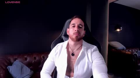 _adamcoper_ online show from April 2026 11:06:01 PM