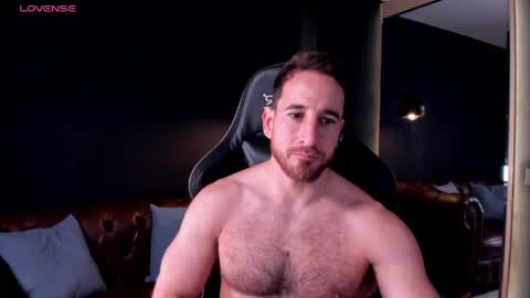 _adamcoper_ online show from April 2026 04:04:02 PM