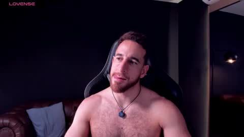 _adamcoper_ online show from May 2026 11:21:01 PM