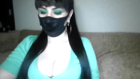 Adela online show from January 2025 06:18:01 PM