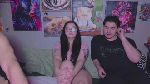 Snapshot of _adrenalinee_ chatting on November 2025 06:56:02 PM KENDALL NATHANRYAN LUCY online show from November 2025 06:56:02 PM