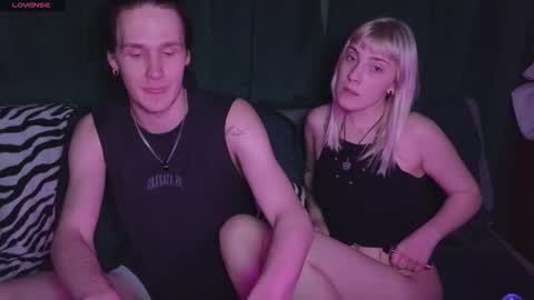 Snapshot of _adrenalinee_ chatting on December 2025 07:53:02 PM KENDALL NATHANRYAN LUCY online show from December 2025 07:53:02 PM