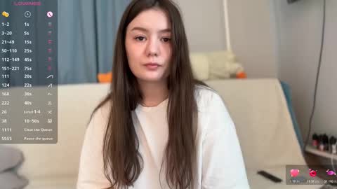 Snapshot of _aein_emy_ chatting on November 2025 06:30:02 AM Emy online show from November 2025 06:30:02 AM