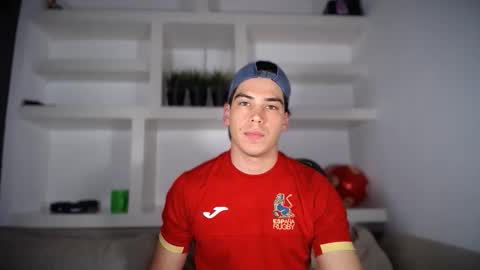 Snapshot of _aesthetic chatting on November 2025 03:22:02 PM _aesthetic online show from November 2025 03:22:02 PM