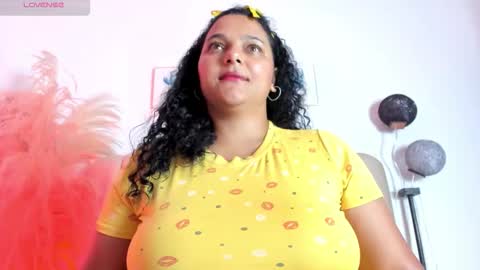 _aithanaa_ online show from November 2025 07:35:02 PM