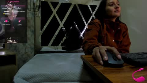 Snapshot of _alaia_collway_ chatting on January 2025 11:37:02 AM Alaia online show from January 2025 11:37:02 AM