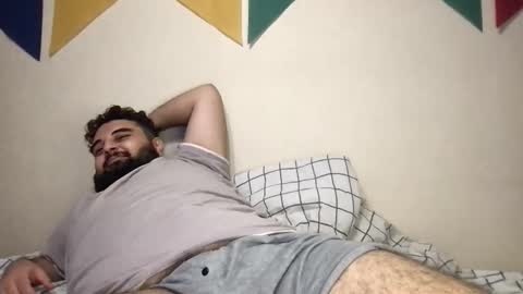 Snapshot of _alan_bear_ chatting on September 2025 09:28:02 PM Alan online show from September 2025 09:28:02 PM