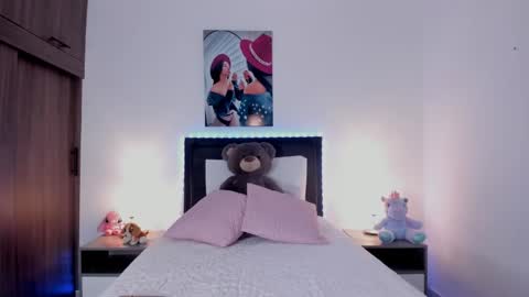 _alana_grey_ online show from May 2026 11:59:02 AM