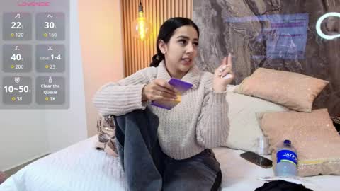 ALANA  online show from October 2025 12:28:01 PM