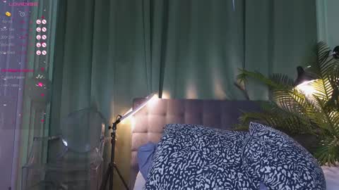 Alexa online show from December 2024 08:56:01 AM