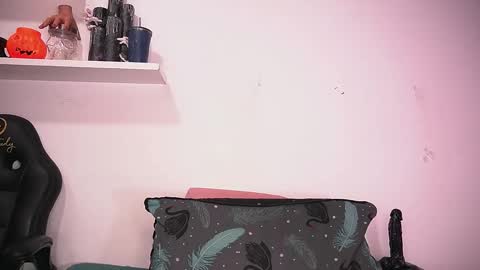 Snapshot of _alexaa_20 chatting on November 2025 11:56:02 AM Alexa online show from November 2025 11:56:02 AM