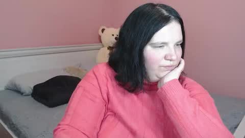 Snapshot of _alexandra_ray_ chatting on November 2025 11:31:01 AM _alexandra_ray_ online show from November 2025 11:31:01 AM