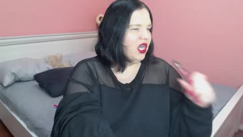 Snapshot of _alexandra_ray_ chatting on November 2025 11:10:02 AM _alexandra_ray_ online show from November 2025 11:10:02 AM