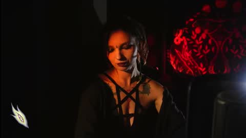 Alice Morrison Mistress Datura online show from October 2025 06:31:01 PM