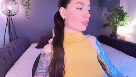  Alice  online show from February 2025 01:58:01 AM