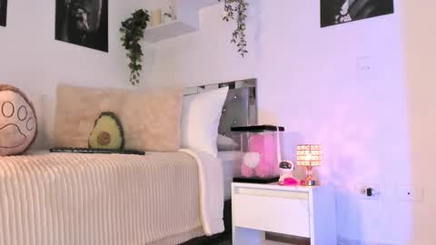 Snapshot of _alissonrose chatting on September 2025 10:02:01 PM Karo online show from September 2025 10:02:01 PM