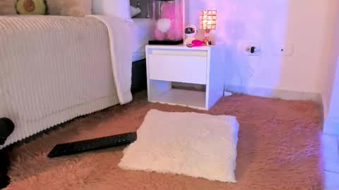 Snapshot of _alissonrose chatting on October 2025 09:59:02 PM Karo online show from October 2025 09:59:02 PM